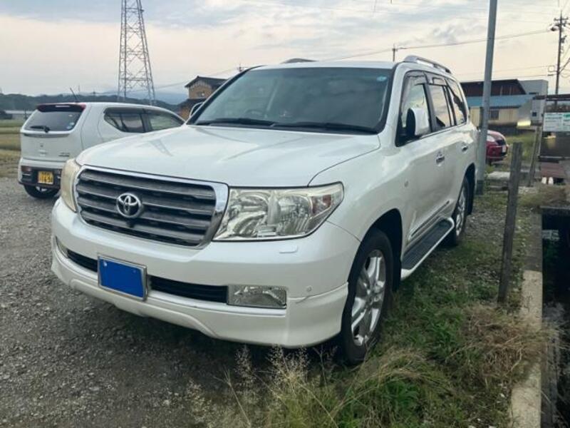 TOYOTA LAND CRUISER