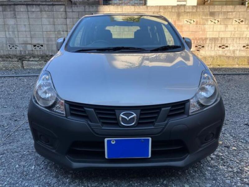 MAZDA FAMILIA VAN