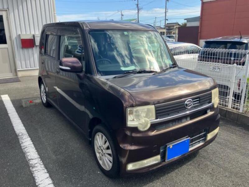 DAIHATSU MOVE CONTE