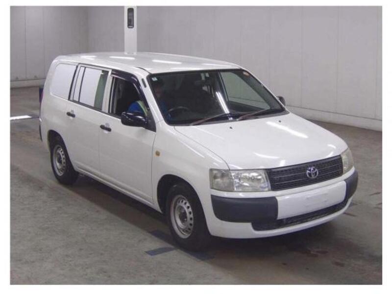 TOYOTA PROBOX VAN