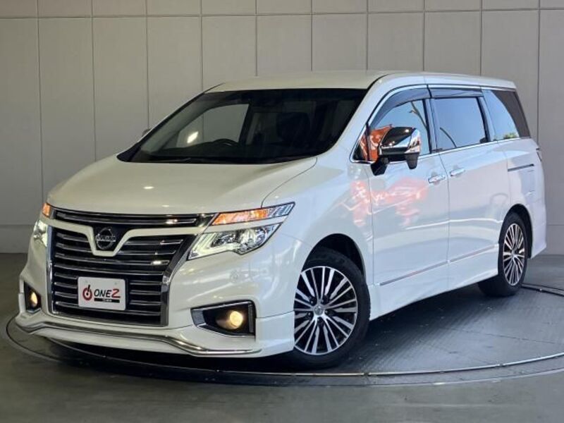 NISSAN ELGRAND