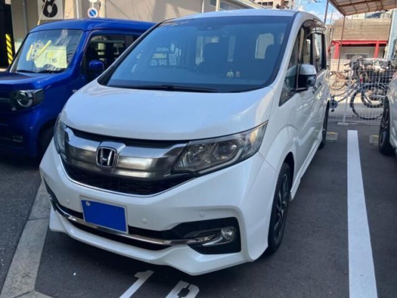 HONDA STEPWAGON SPADA