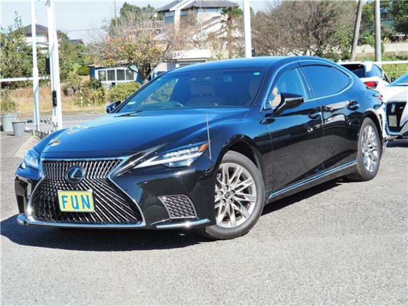 LEXUS LS