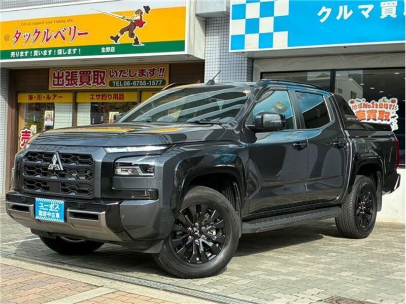 MITSUBISHI TRITON