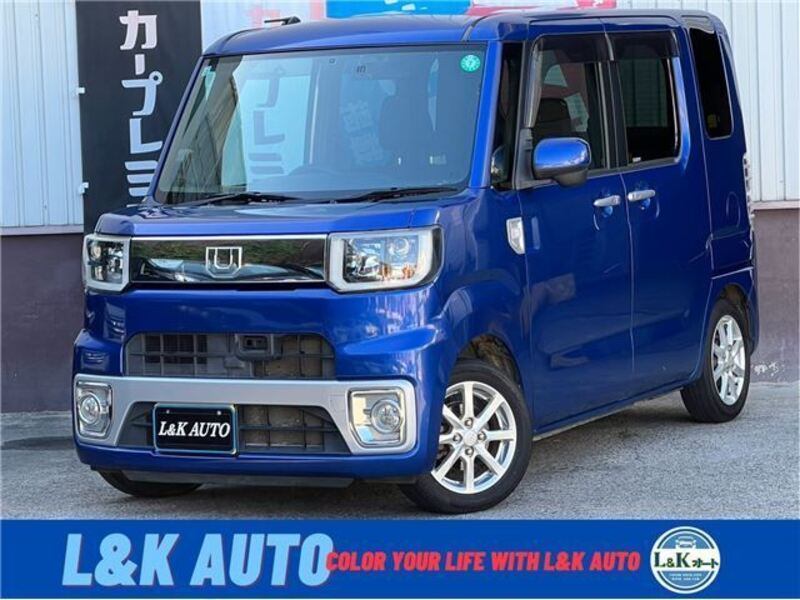 DAIHATSU WAKE