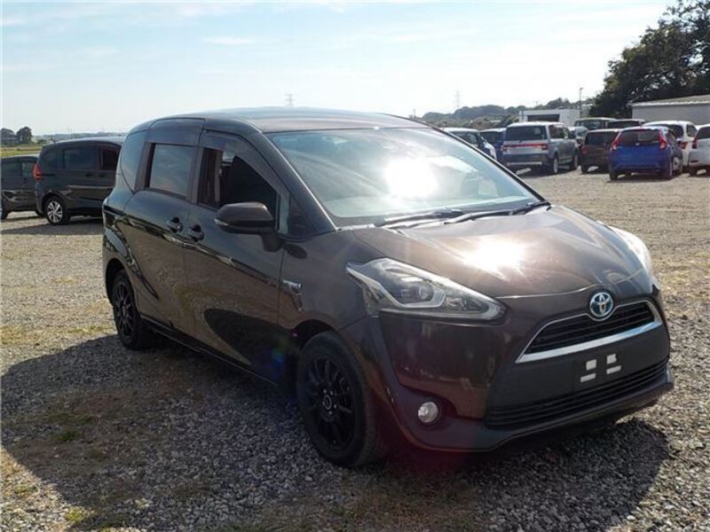 TOYOTA SIENTA