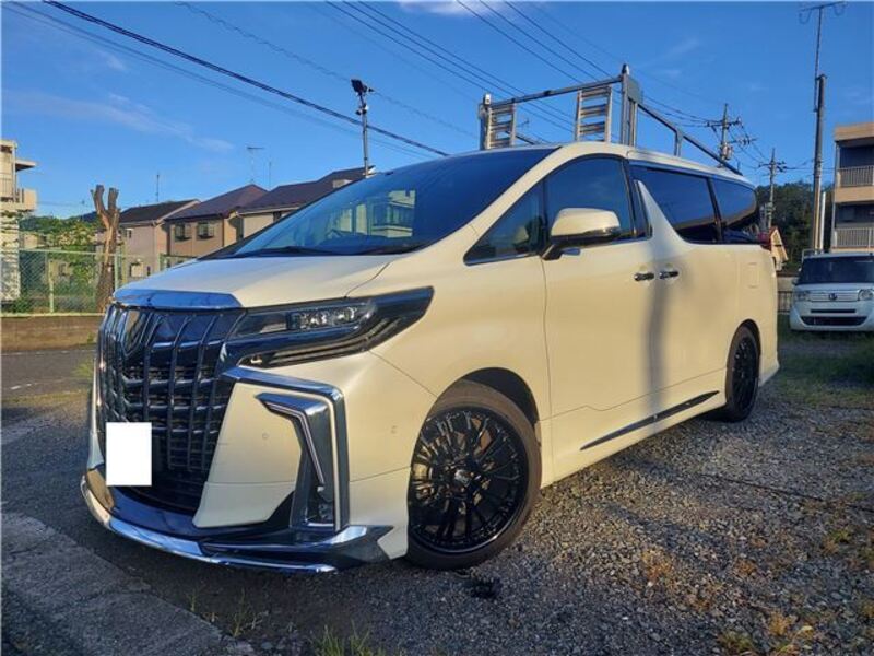 TOYOTA ALPHARD