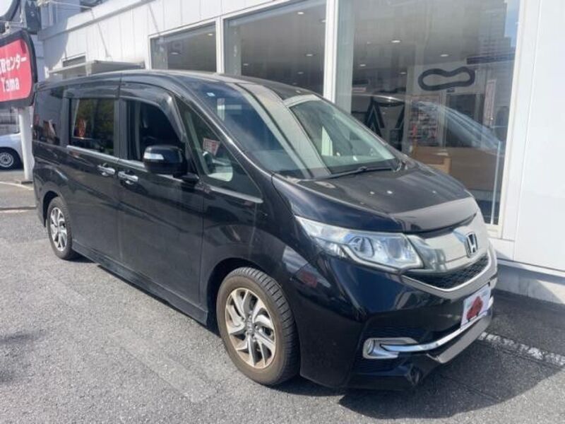 HONDA STEPWAGON SPADA