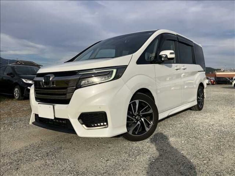 HONDA STEPWAGON SPADA