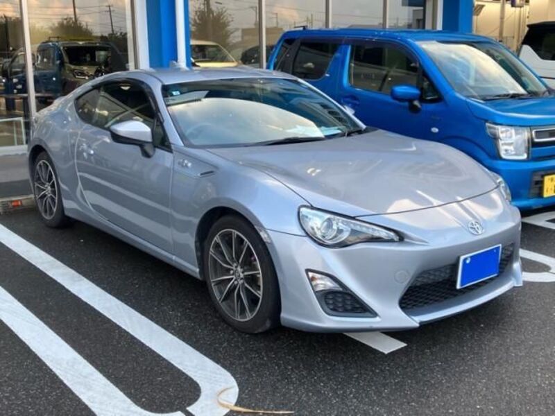 TOYOTA 86