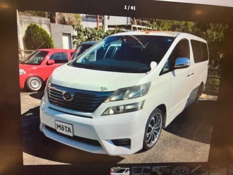 TOYOTA VELLFIRE