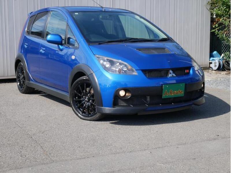 MITSUBISHI COLT