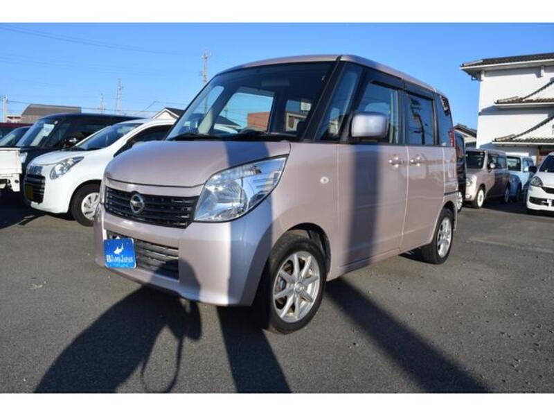 NISSAN ROOX