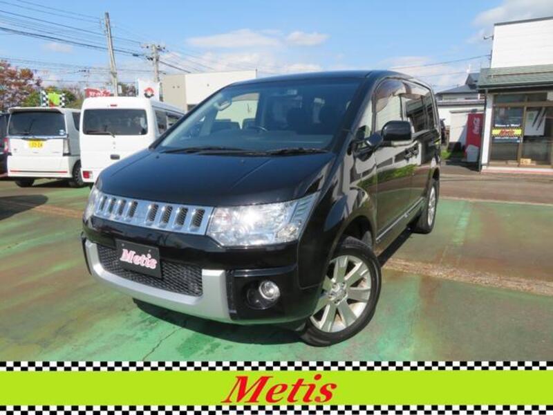 MITSUBISHI DELICA D5