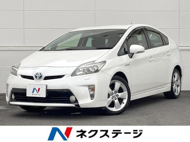 TOYOTA PRIUS