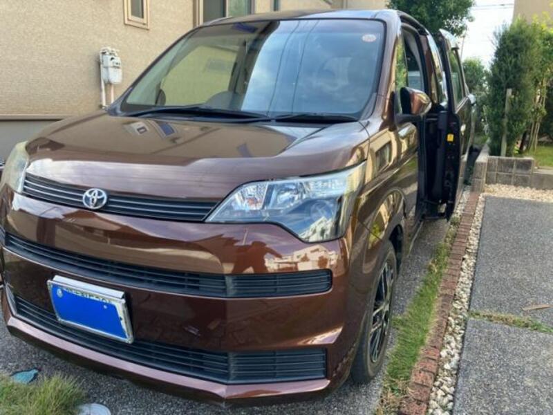 TOYOTA SPADE