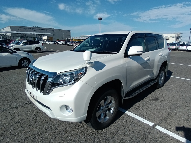 TOYOTA LAND CRUISER PRADO