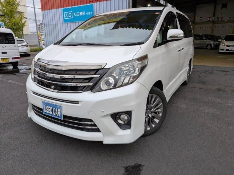 TOYOTA ALPHARD
