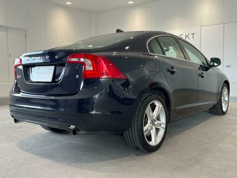 S60