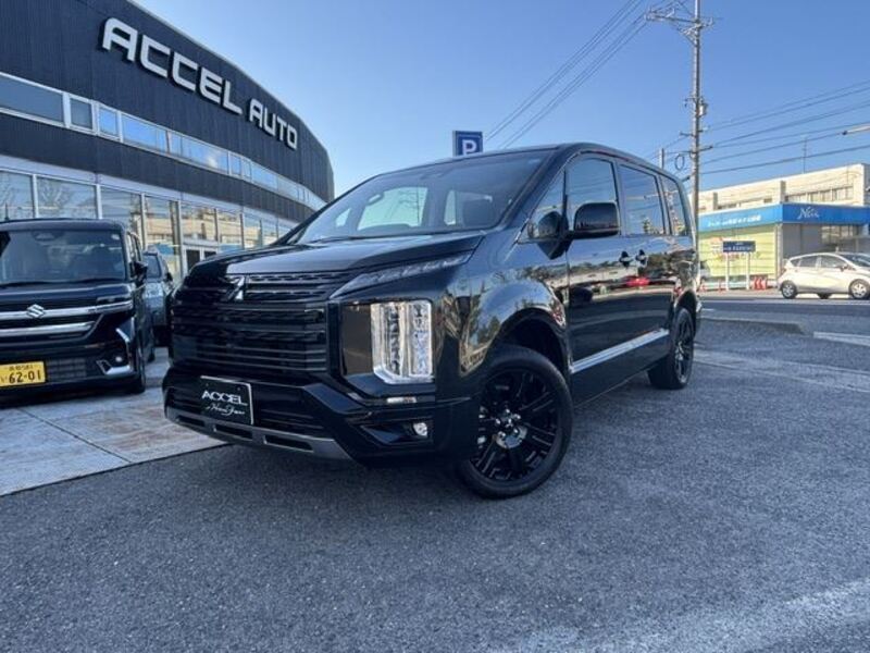MITSUBISHI DELICA D5