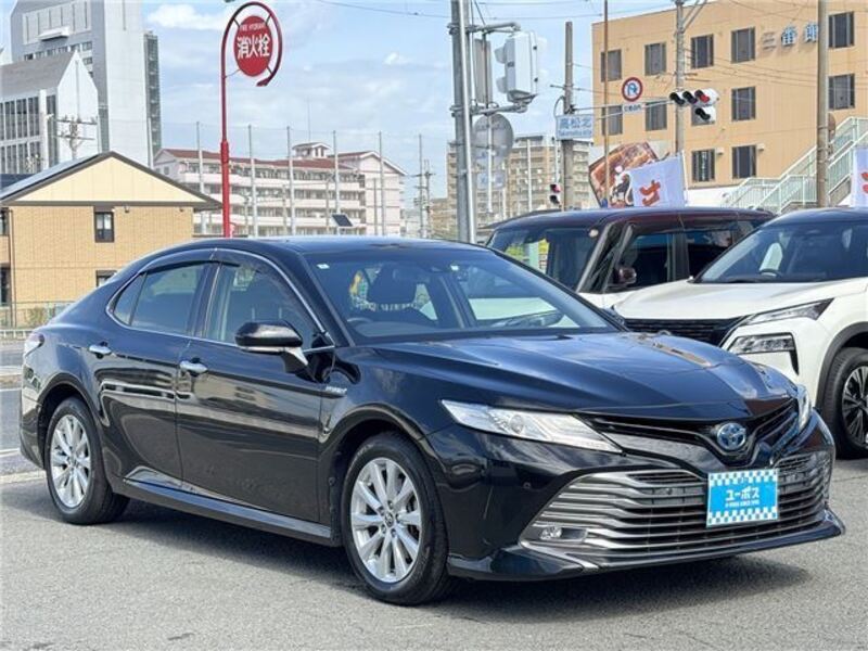 TOYOTA CAMRY