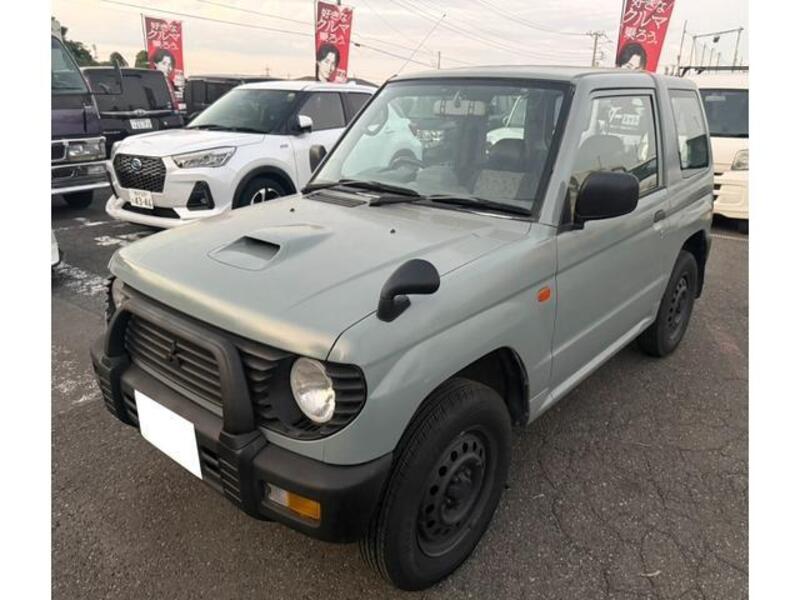 MITSUBISHI PAJERO MINI