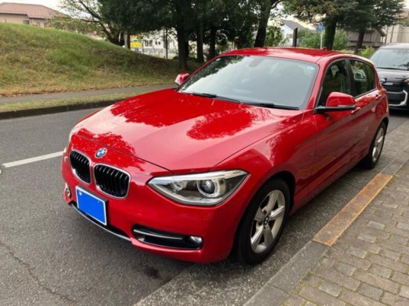 BMW 1 SERIES