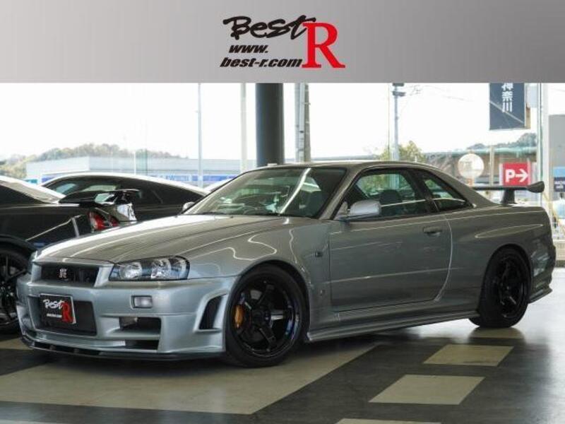 NISSAN SKYLINE