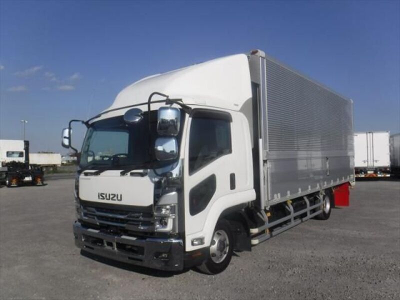 ISUZU FORWARD
