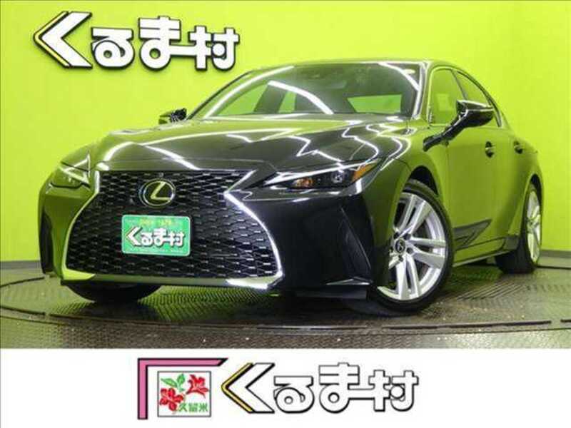 LEXUS IS