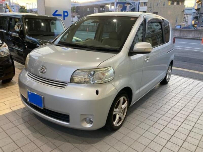 TOYOTA PORTE