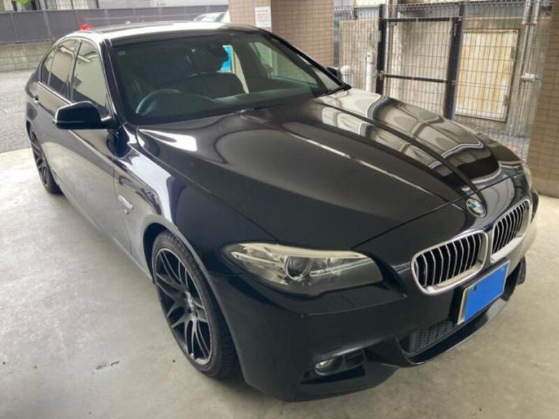 BMW 5 SERIES