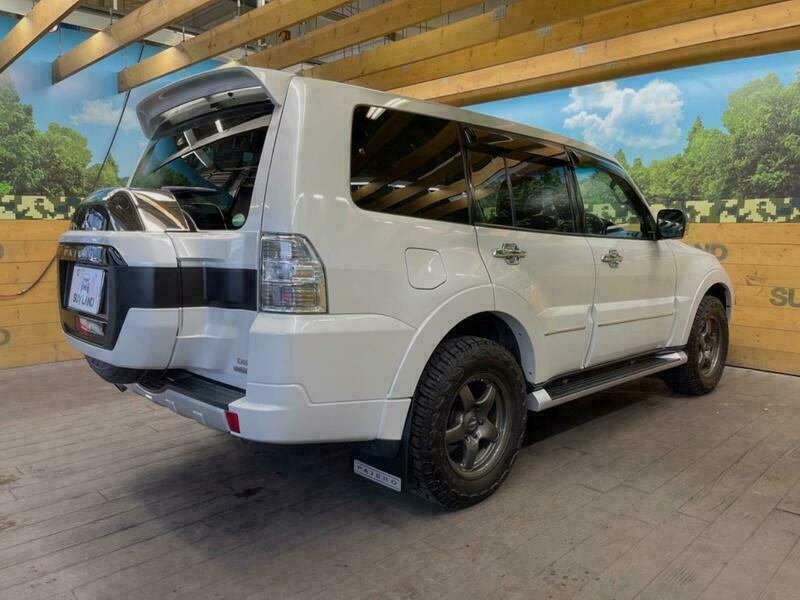 PAJERO