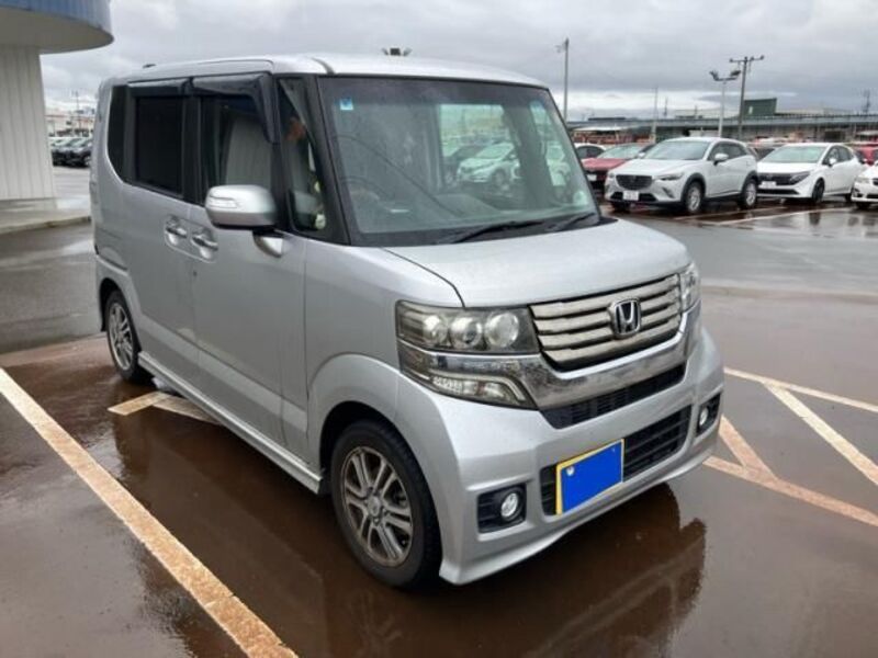 HONDA N BOX CUSTOM