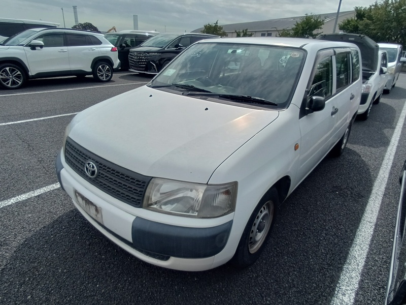 TOYOTA PROBOX VAN