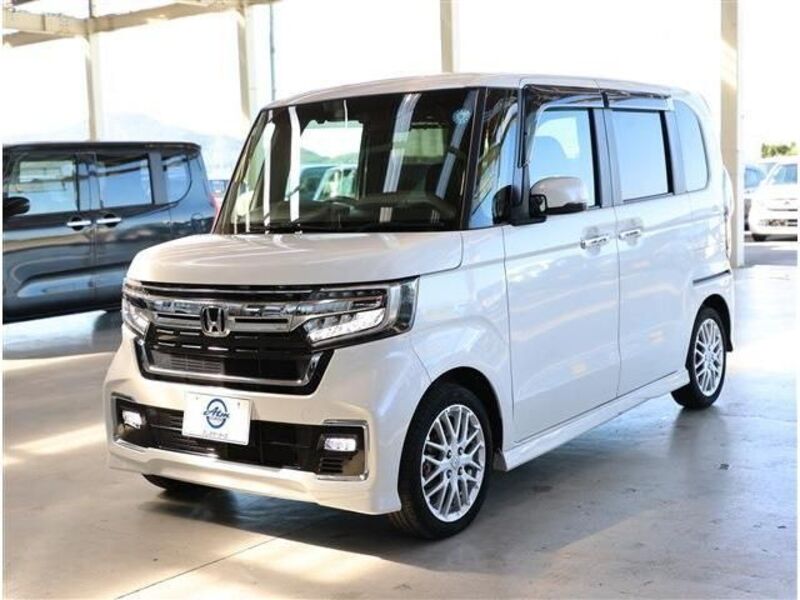 HONDA N BOX CUSTOM