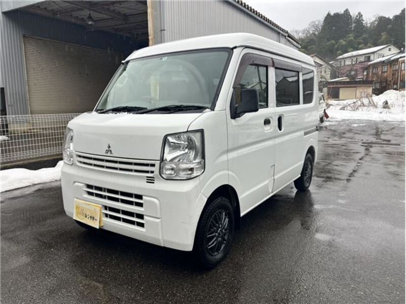 MITSUBISHI MINICAB VAN