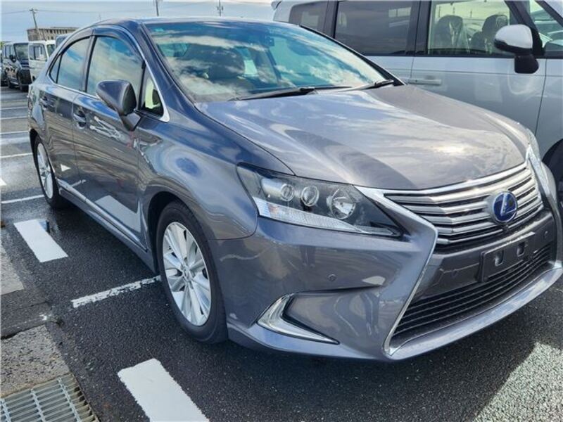 LEXUS HS