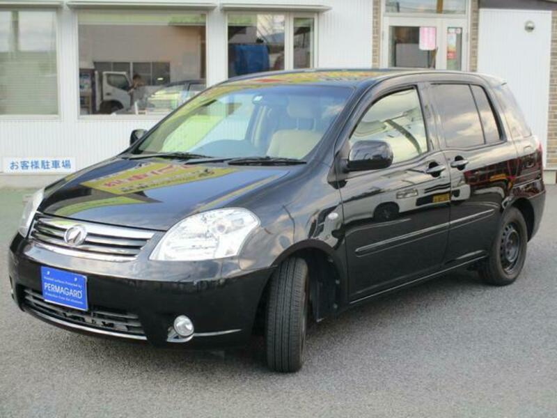 TOYOTA　RAUM