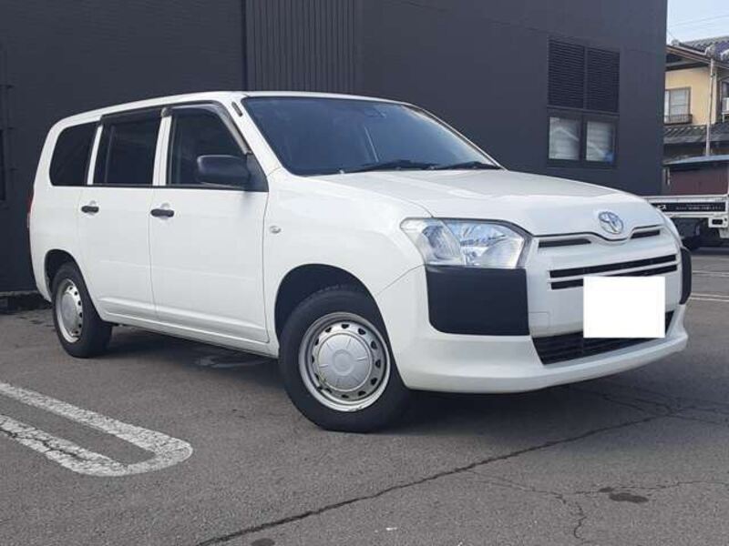 TOYOTA SUCCEED VAN