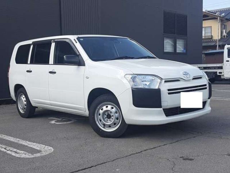 TOYOTA SUCCEED VAN
