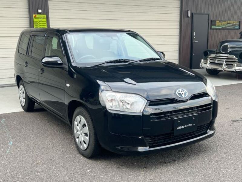 TOYOTA PROBOX VAN