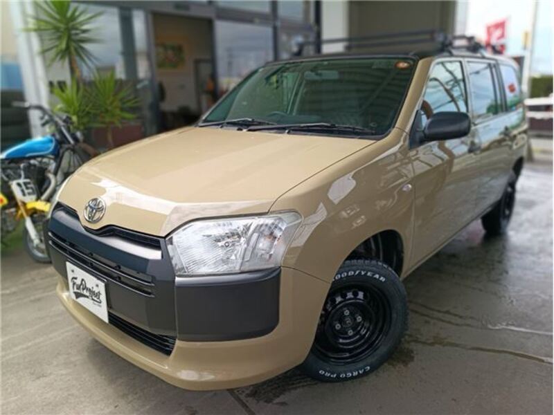 TOYOTA PROBOX VAN