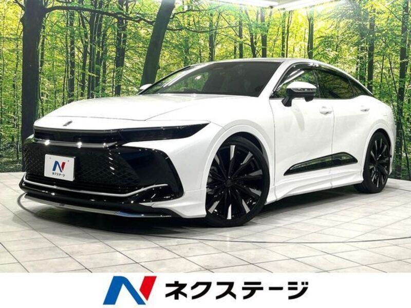 TOYOTA CROWN CROSSOVER