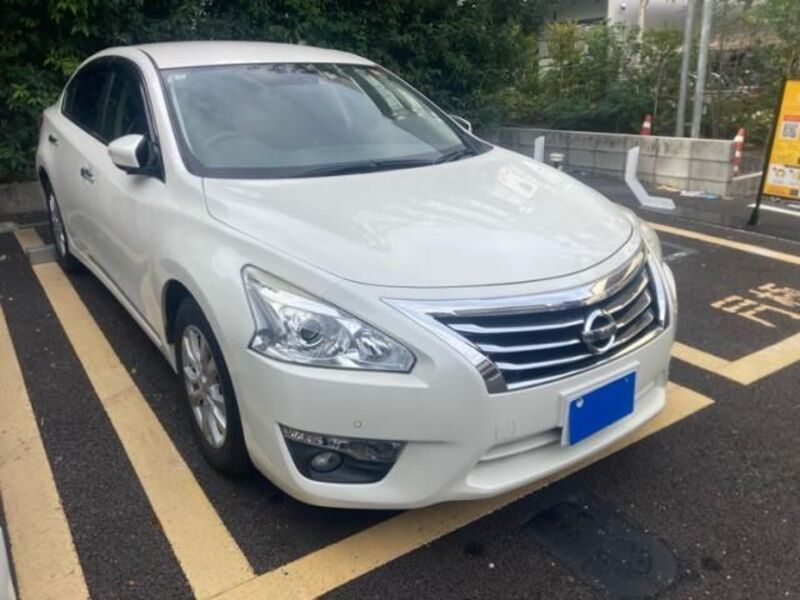 NISSAN TEANA