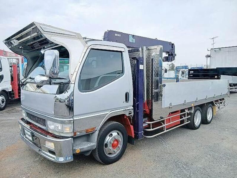 MITSUBISHI CANTER