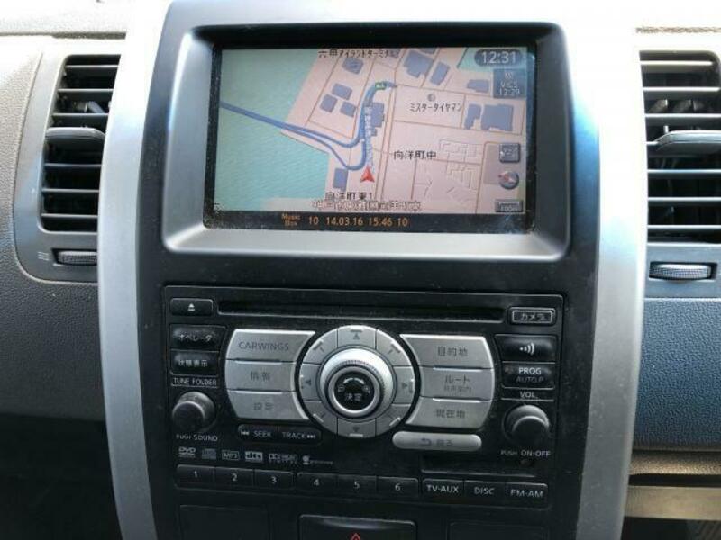 X-TRAIL