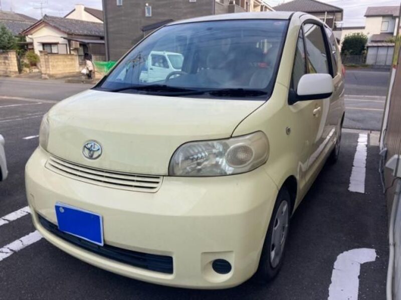 TOYOTA PORTE