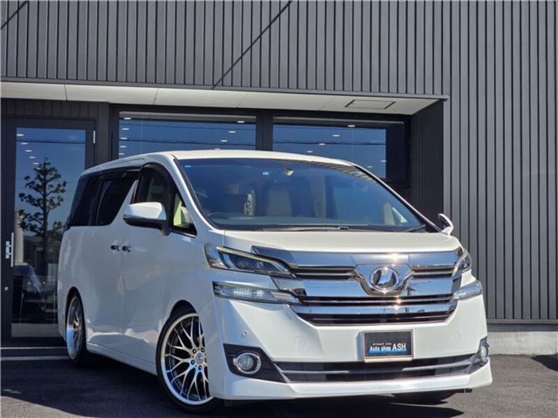 TOYOTA VELLFIRE