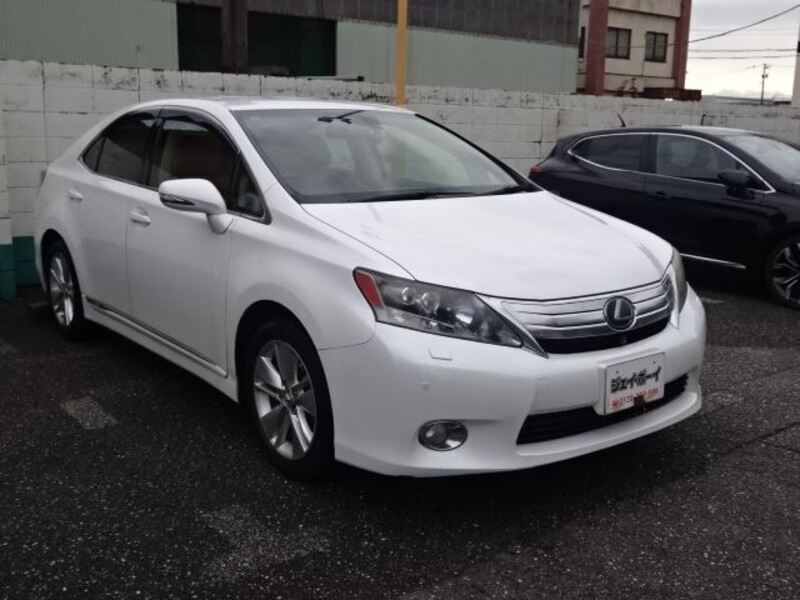LEXUS HS